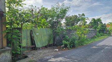 Gambar 2 Tanah Tengah kota Sunset road Bali 