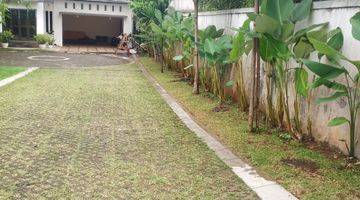 Gambar 1 Rumah di area Pintu Belakang Ragunan luas halaman.6225