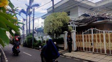 Gambar 1 Rumah di Petukangan Pesanggrahan Jakarta Selatan