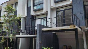 Gambar 1 Dijual Rumah Modern Minimalis Dalam Cluster di Jagakarsa.