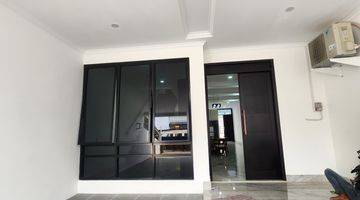 Gambar 3 Dijual Rumah Mewah Brand New Di Area Kemang Jakarta Selatan