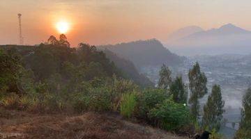 Gambar 2 Tanah Sunrise Point Dekat Jalan Raya Di Pinggan Kintamani Bali