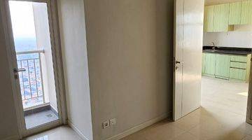 Gambar 2 Di Sewakan Apartemen Madison Park 2 Bedroom Semi Furnish Hoek