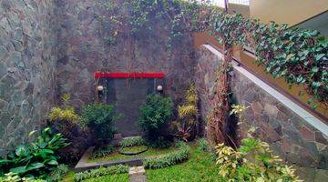 Gambar 5 Dijual Rumah Cantik Furnished di Batununggal Bandung