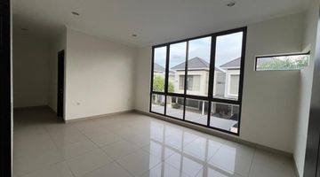 Gambar 1 Di Jual Rumah 2 Lantai Minimalis Modern Sumarecon, Bandung