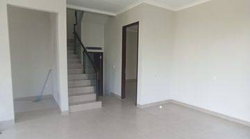 ruang keluarga rumah ternyaman di cinere nempel