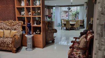 Gambar 2 Dijual Rumah Rapi di Pondok Indah, 2 Lantai, Semi Furnished