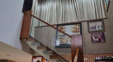 Gambar 4 Dijual Rumah Rapi di Pondok Indah, 2 Lantai, Semi Furnished