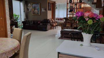 Gambar 5 Dijual Rumah Rapi di Pondok Indah, 2 Lantai, Semi Furnished