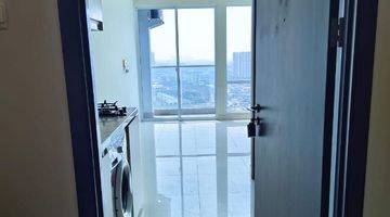 Gambar 5 Dijual Apartemen Puri Mansion, Semi Furnished, 26m²