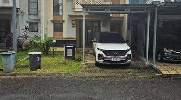 Gambar 1 Rumah 2 lantai dalam cluster exclusive Rumah di The green 2 Lantai