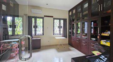 Gambar 2 Rumah Ditaman Himalaya Lippo Karawaci, Shm, Type Master 4 Kamar