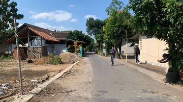 Gambar 4 Tanah Bantul Dekat Terminal Giwangan Jogja