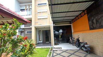 Gambar 2 Dijual rumah lingkungan nyaman Fully Furnished di Banyuanyar Solo