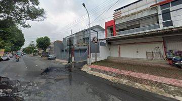 Gambar 1 Ruko Di Tengah Kota Salatiga