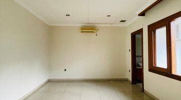 Gambar 4 For Rent At Pejaten Barat Modern Luxury Compound House