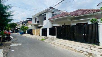 Gambar 1 For Rent At Tebet Prime Area ( Baru Renovasi )