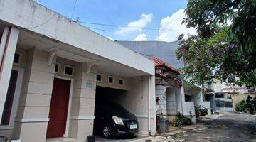 Gambar 4 For Rent At Pejaten Prime Area Minimalist Modern House 