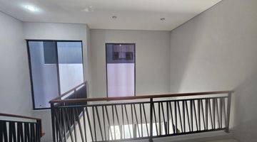 Gambar 4 Dijual Rumah Pondok Tjandra - Pondok Candra - New Baru 2 Lantai Bonus Full Furniture