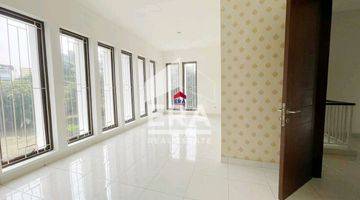 Gambar 4 Rumah Cantik Modern Bintaro