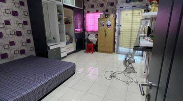 kamar tidur dijual rumah bangunan 3 lantai