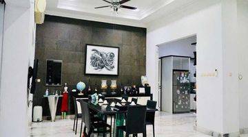 ruang makan dijual rumah super cakep siap