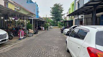 foto lainnya town house super strategis bintara