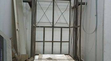 Gambar 4 Dijual cepat Ruko Siap Pakai Ada Lift Barang,bisa Jalan Konteiner Di P Jayakarta 