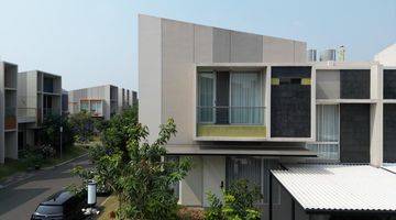 Gambar 1 Rumah Dijual di Cluster Mozart Gading Serpong (leo)