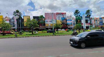 Gambar 3 Ruko Boulevard Raya Gading Serpong  Jalan utama sgt dekat Mal SMS