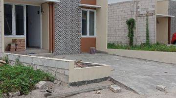 tampak depan rumah cluster minimalis di bojong