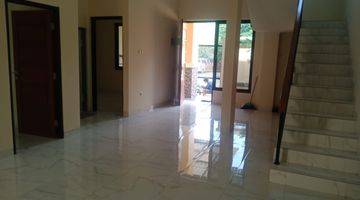 Gambar 1 Dijual rumah taman surya uk 8x18 jakarta barat