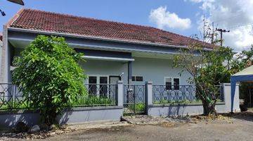 Gambar 1 Dijual Rumah Bagus Siap Huni SHM di Taman Pondok Indah, Surabaya