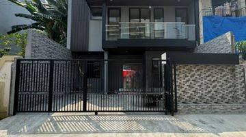 Gambar 1 Brand New Rumah 2 Lantai 4kt Di Gading Griya