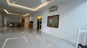 Gambar 5 ForRent Rumah Mewah Selesai Renovasi, Full Furnished area Kemang