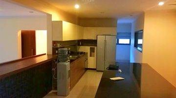 Gambar 3 Disewakan Townhouse Full Furnished, Lokasi Strategis Jalan Ampera