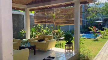 Gambar 4 Jual Bu Rumah Gaya Villa Full Furnish di Green Valley Senggigi Lombok