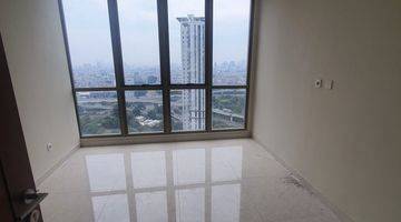 Gambar 2 Disewakan 3+1 bedroom semifurnish condominium taman anggrek residences