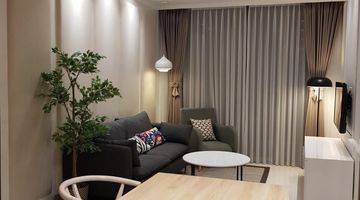 Gambar 1 Disewakan 2+1 bedroom furnish apartemen taman anggrek residences