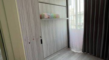 Gambar 3 Dijual Cepat Apartemen Rainbow Spring Condovillas 2 Kamar Tidur Bagus Furnished