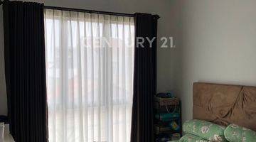 Gambar 2 Rumah Bangunan Baru Full Furnished Nempel Bintaro 