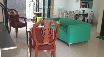 Gambar 3 Rumah Furnish 2 Lantai Siap Huni Discovery Bintaro Jaya 7543