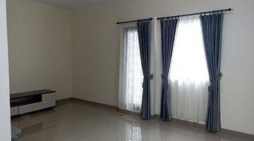 Gambar 1 Sewa Rumah Furnished Bagus Cluster Btari Summarecon Bandung