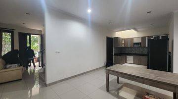 Gambar 3 Di Jual Rumah Cluster Btari Summarecon Bandung