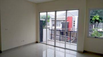 Gambar 5 Rumah Green Lake City Tangerang 10x18 Termurah 