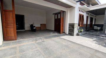 Gambar 5 Rumah Mewah Solo Kota Ada Kolam Renang Full Furnish