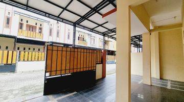 Gambar 4 Rumah Cluster Colomadu 2 Lantai Full Furnish Nyaman