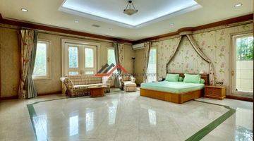 Gambar 2 For Sale Luxury House at Kebayoran Baru, Jakarta Selatan