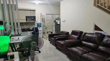 Gambar 5 Dijual Rumah Furnished , Bagus  Dan Rapi PIK1 Bangunan 2 Lantai