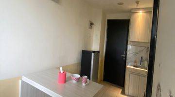 Gambar 5 Dijual Cepat Dan Harga Damai Apartemen Belmont Residence  Tower Lantai Rendsh